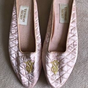 Vintage Victoria’s Secret boudoir slippers flats